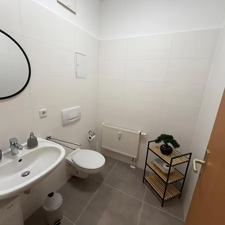 Moderne Designwohnung Fuer 6 Personen Mit 2 Baedern *